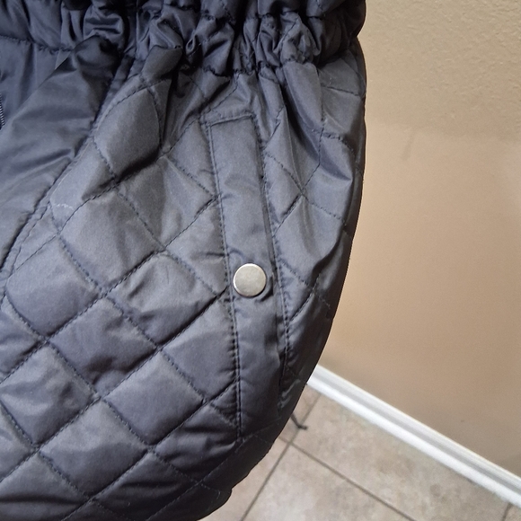 REVERSIBLE Gray Faux Fur Vest - Picture 9 of 16